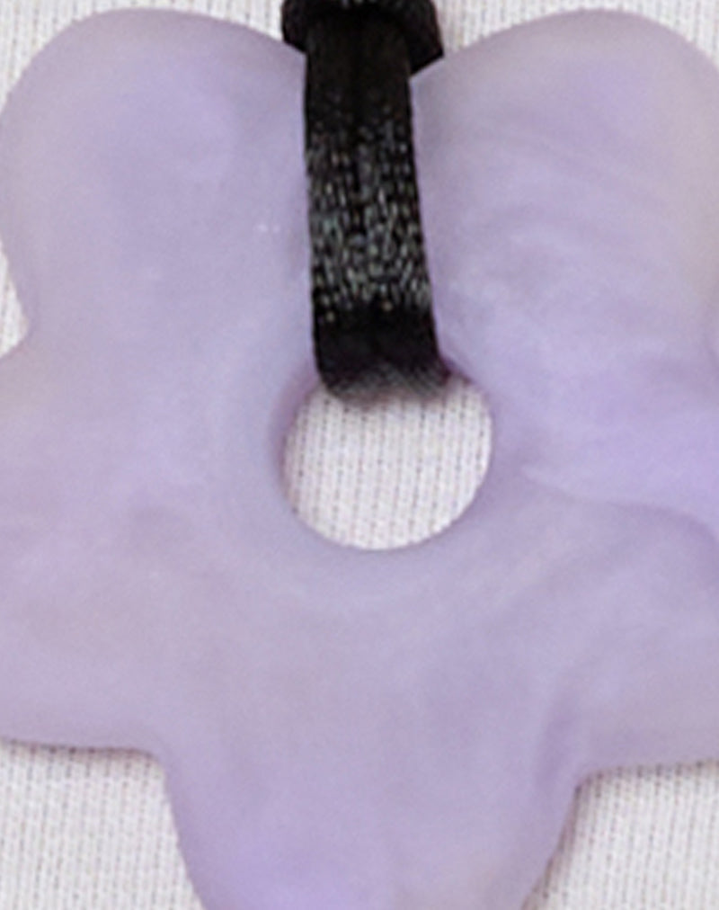 Flower Necklace in Resin Lilac