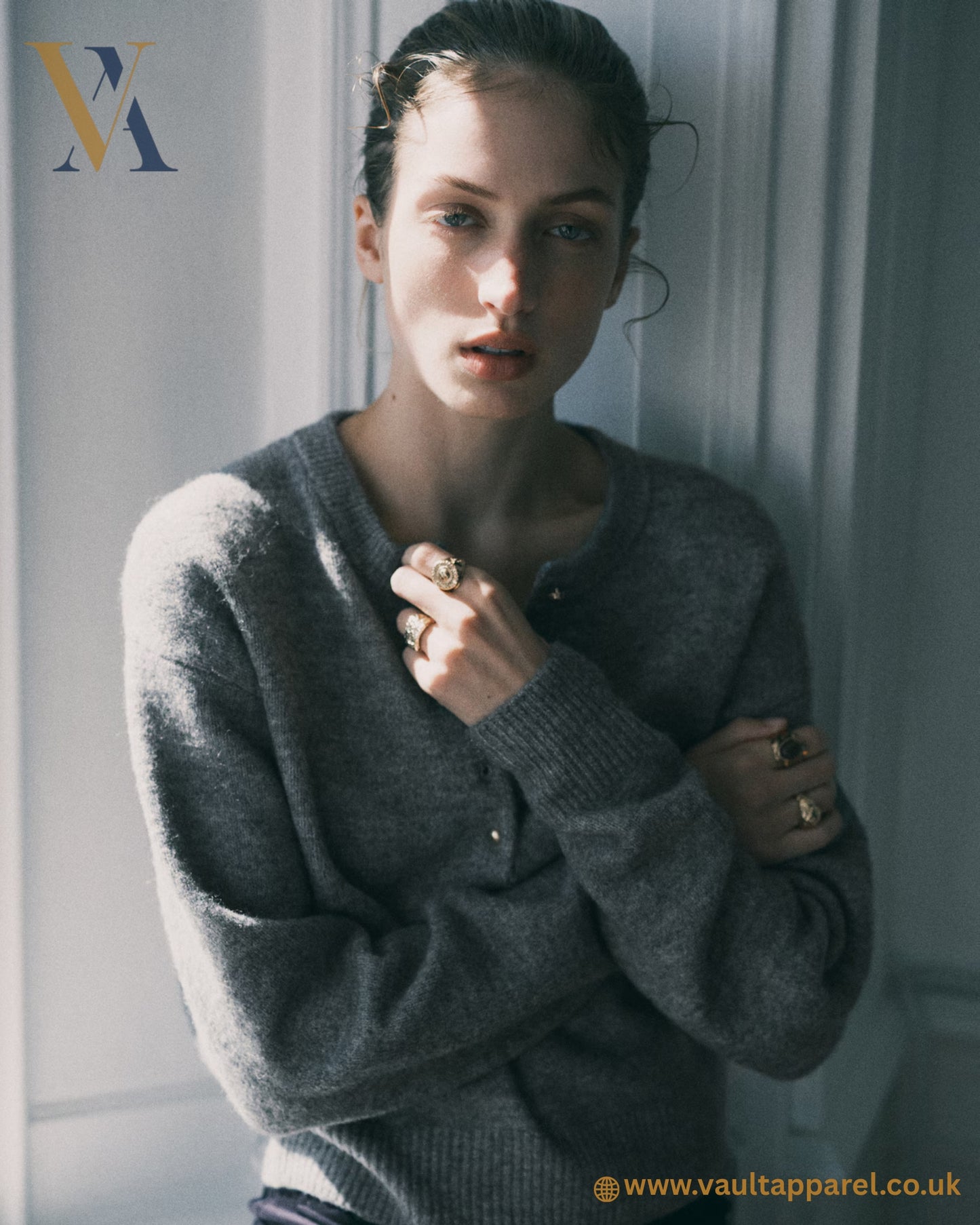 Premium Knit Button Cardigan (Grey)