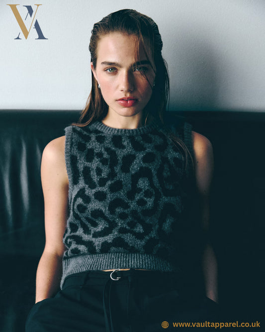Sleeveless Leopard Knit Vest – Grey/Black